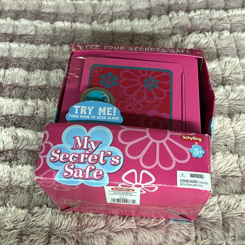 My Secret Safe with Alarm